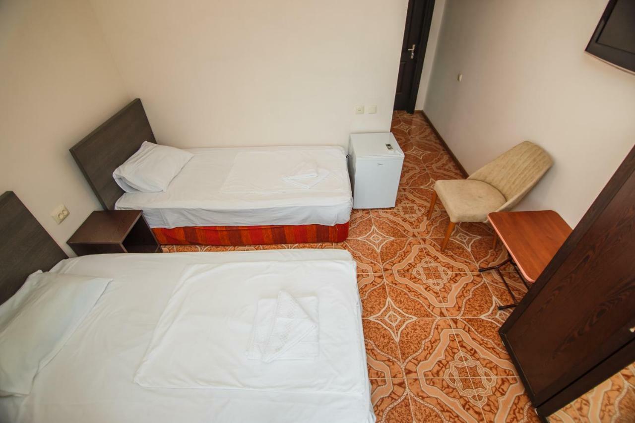 Guest House Nia Gonio Esterno foto