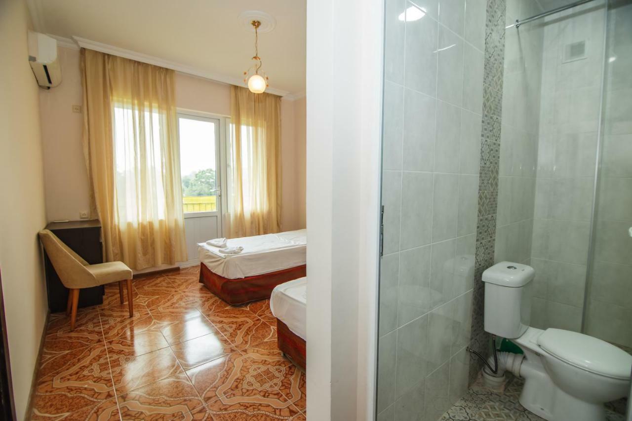 Guest House Nia Gonio Esterno foto