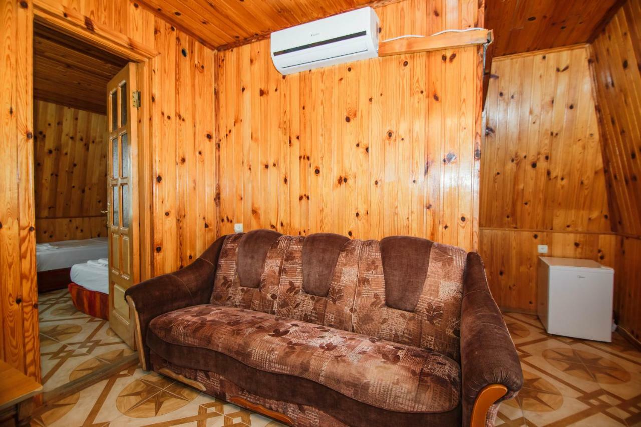 Guest House Nia Gonio Esterno foto