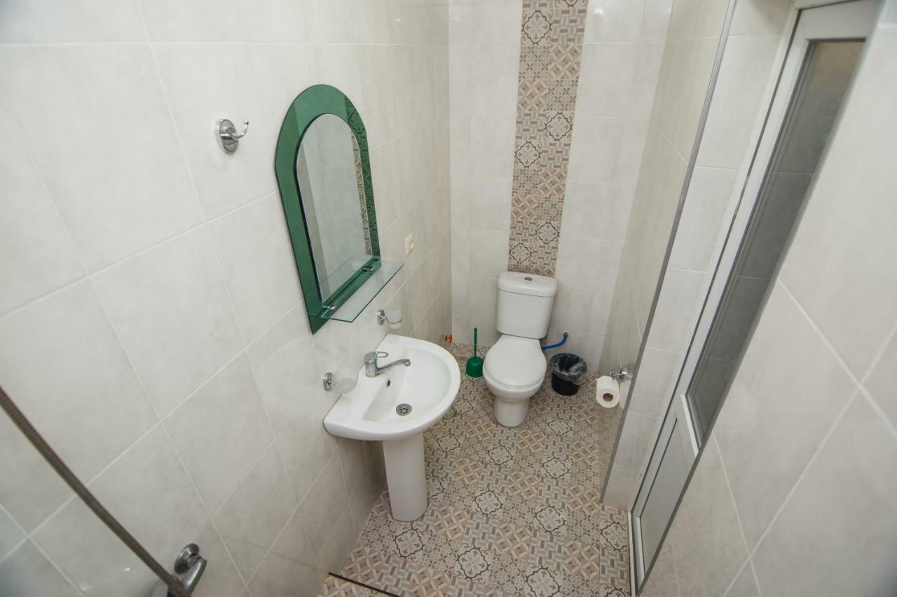 Guest House Nia Gonio Esterno foto