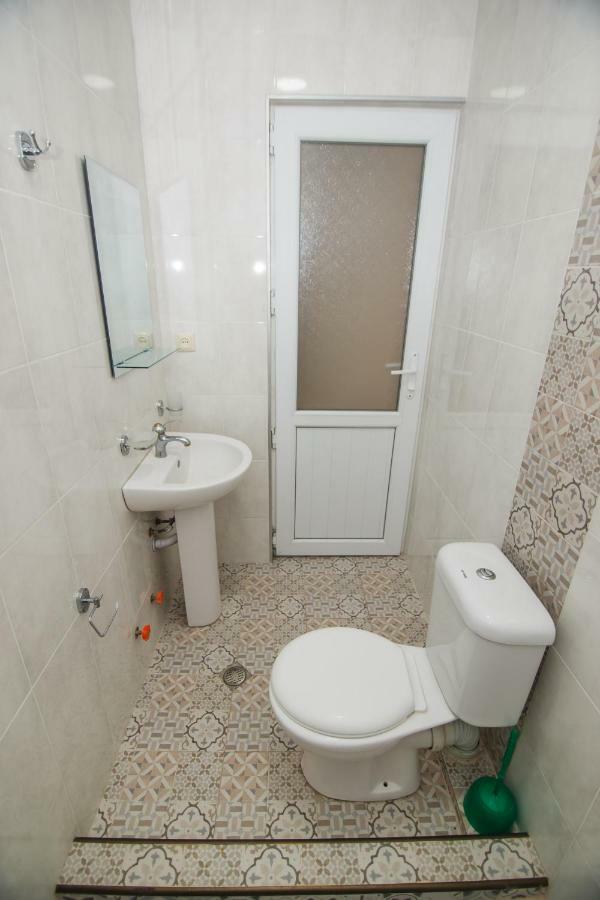Guest House Nia Gonio Esterno foto